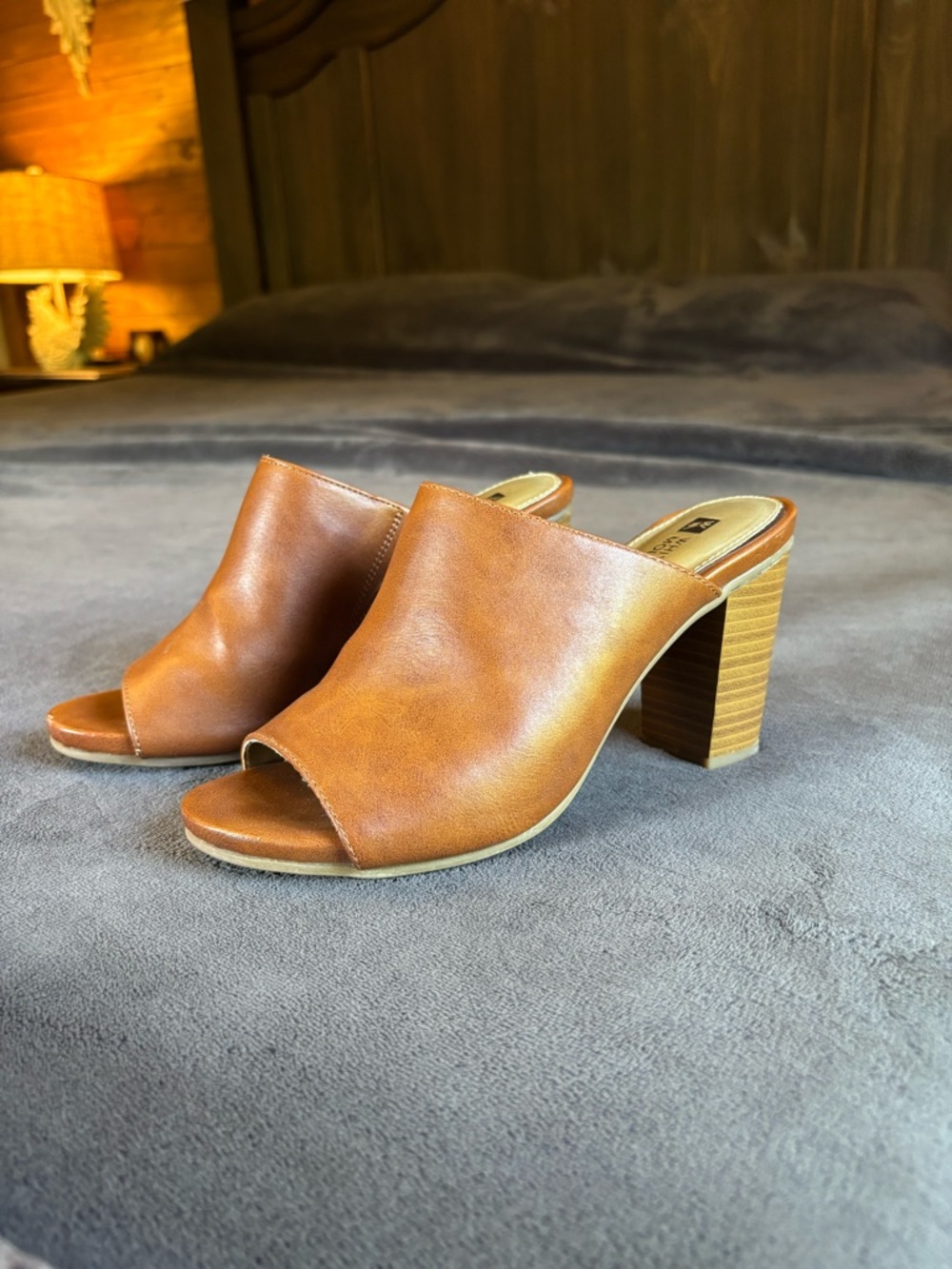 White Mountain “Date Night” Open Toe Heeled Mules, Size 6.5